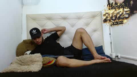 Maximiliano Herrera online show from 01/05/25, 06:56