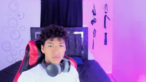 Snapshot of maximiliano_khalil chatting on 11/09/25, 07:23 Maximiliano online show from 11/09/25, 07:23