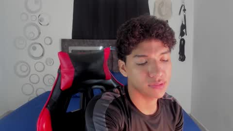 Maximiliano online show from 01/31/26, 07:23