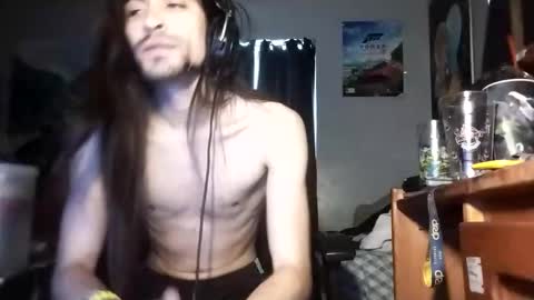 Snapshot of maximillianpayan95 chatting on 06/10/26, 11:57 maximillianpayan95 online show from 06/10/26, 11:57