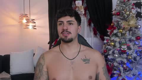 Snapshot of maximo_rodriguez chatting on 12/06/24, 12:16 Maximo online show from 12/06/24, 12:16