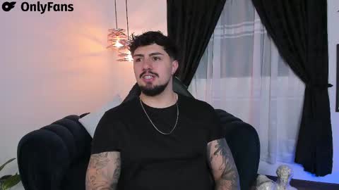 Snapshot of maximo_rodriguez chatting on 03/03/25, 04:47 Maximo online show from 03/03/25, 04:47