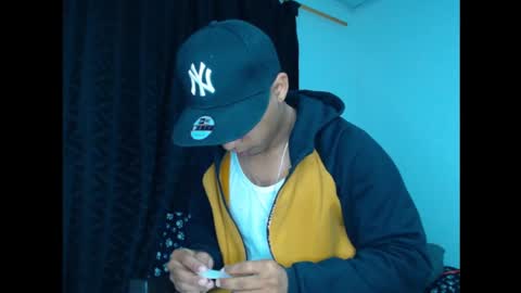 Maximo Aron Vega online show from 12/14/24, 10:34