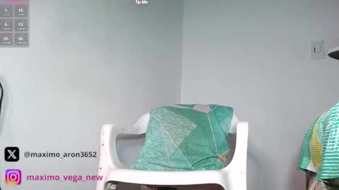 Maximo Aron Vega online show from 10/14/25, 08:53