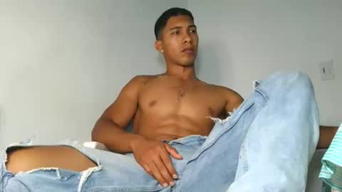 Maximo Aron Vega online show from 11/27/25, 09:17