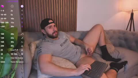 Maximo Wolf online show from 04/11/26, 08:46