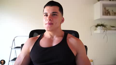 Snapshot of maximohoot chatting on 01/13/26, 09:20 Sebastian online show from 01/13/26, 09:20