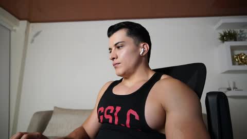 Sebastian online show from 04/01/26, 03:07