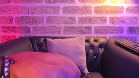 Snapshot of maximoking26 chatting on 02/26/26, 05:06 MAXIMO online show from 02/26/26, 05:06