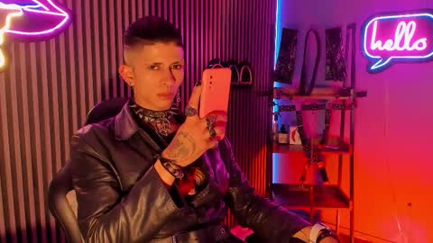 MAXIMO online show from 03/16/26, 01:55