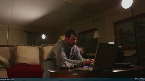 Snapshot of maximus_787 chatting on 02/08/25, 11:13 Maximus7871 online show from 02/08/25, 11:13