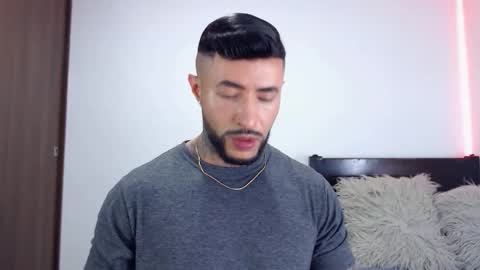 Snapshot of maximus_golden chatting on 12/16/25, 02:16 Independent Model online show from 12/16/25, 02:16