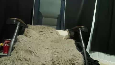 Snapshot of maximus_oreally chatting on 01/30/25, 12:18 Max online show from 01/30/25, 12:18