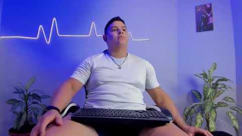 Maximus online show from 11/02/25, 03:36