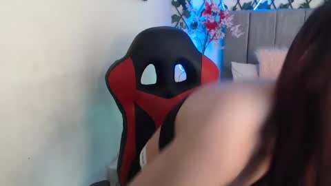 maxinesex_ online show from 10/06/25, 01:19