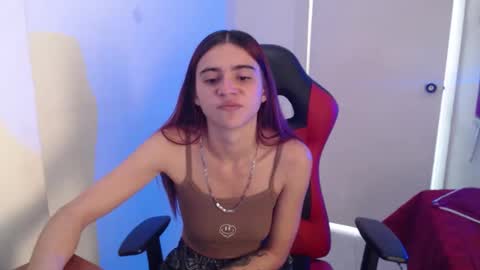 maxinesex_ online show from 05/19/26, 02:12