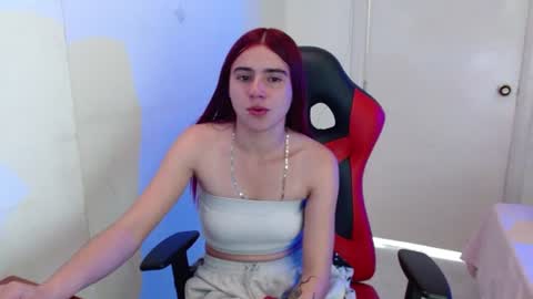 Snapshot of maxinesex_ chatting on 07/15/26, 03:28 maxinesex_ online show from 07/15/26, 03:28