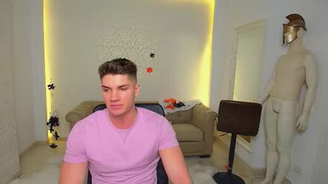 MaxKaiden online show from 10/26/25, 05:46