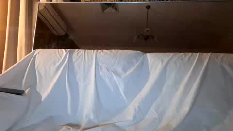 Luca Dominus online show from 10/12/25, 01:54