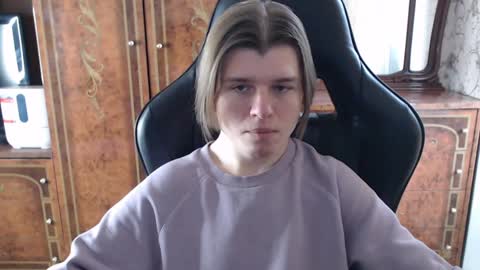 Snapshot of maxplay18 chatting on 01/24/25, 08:55 Max online show from 01/24/25, 08:55