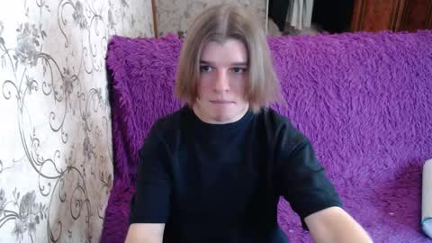 Snapshot of maxplay18 chatting on 09/27/25, 11:26 Max online show from 09/27/25, 11:26