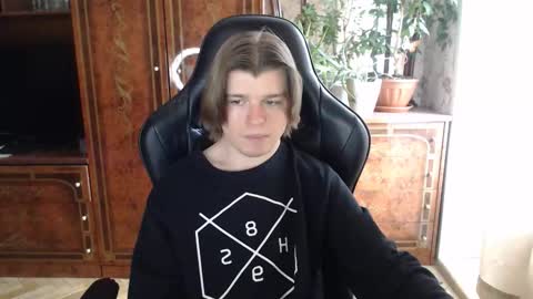 Max online show from 02/06/26, 10:40