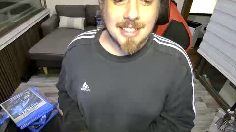 Max online show from 03/05/25, 04:02