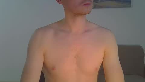 Snapshot of maxrelax90 chatting on 11/28/25, 08:11 maxrelax90 online show from 11/28/25, 08:11