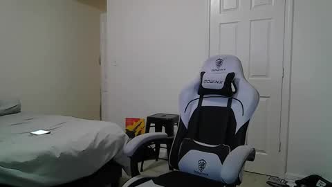 Max Ryder online show from 11/16/25, 12:27