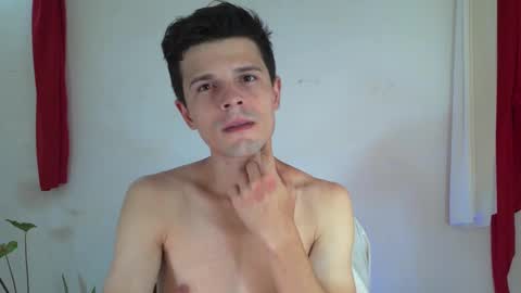 Snapshot of maxtopboy chatting on 01/26/25, 08:02 Max online show from 01/26/25, 08:02