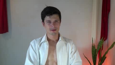 Snapshot of maxtopboy chatting on 02/14/25, 03:22 Max online show from 02/14/25, 03:22