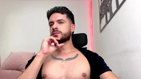 Snapshot of maxtowers chatting on 01/04/25, 02:03 Maxi online show from 01/04/25, 02:03