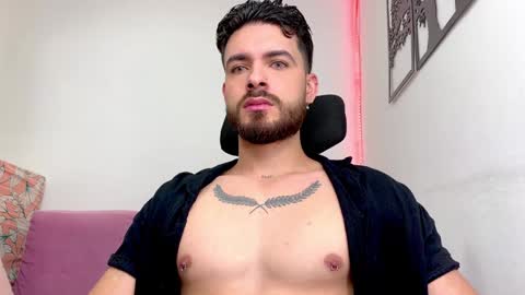 Snapshot of maxtowers chatting on 01/05/25, 11:44 Maxi online show from 01/05/25, 11:44