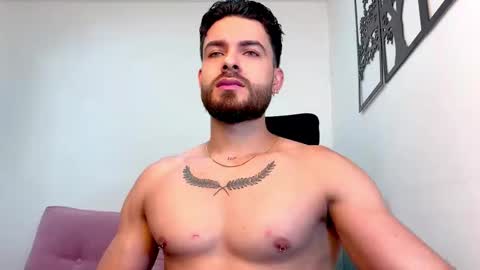 Snapshot of maxtowers chatting on 02/22/25, 12:38 Maxi online show from 02/22/25, 12:38