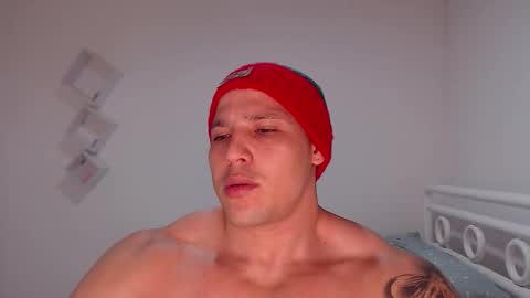 Max online show from 12/20/25, 05:36