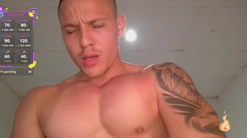 Max online show from 04/12/26, 04:39