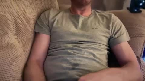 Snapshot of maxwellj1234 chatting on 12/21/24, 09:04 maxwellj1234 online show from 12/21/24, 09:04