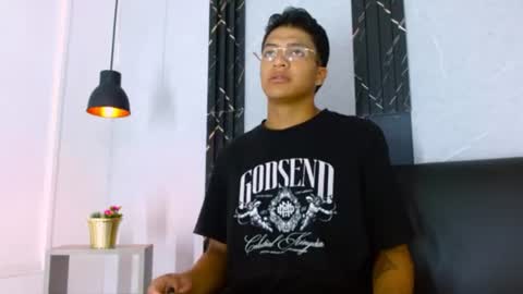 Max Wyatt online show from 06/21/26, 06:54