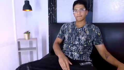 Max Wyatt online show from 06/27/26, 06:46