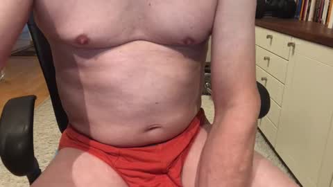 Max online show from 10/24/25, 07:05