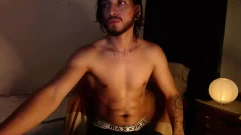 maxximus_10 online show from 01/11/25, 07:17