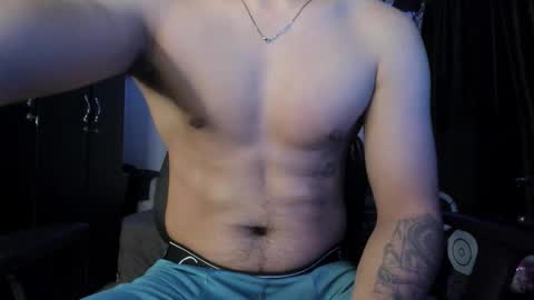 maxximus_10 online show from 01/13/26, 06:40