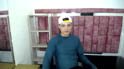 MaxxLouis online show from 05/16/26, 07:23
