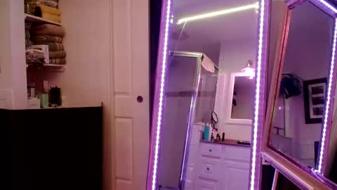 Maxxxbates online show from 11/29/25, 02:47