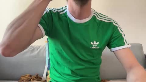 MaxXxurbate online show from 04/21/26, 11:05
