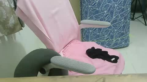 may online show from 06/19/26, 11:03