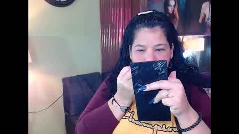 may_fk online show from 10/30/25, 04:03