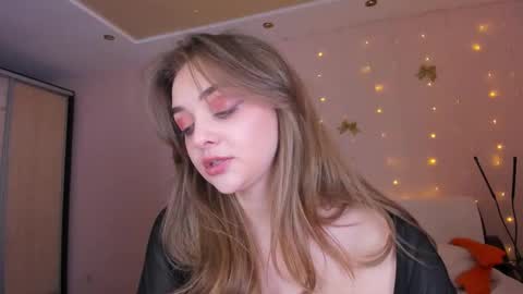 May Flower online show from 03/11/26, 10:10