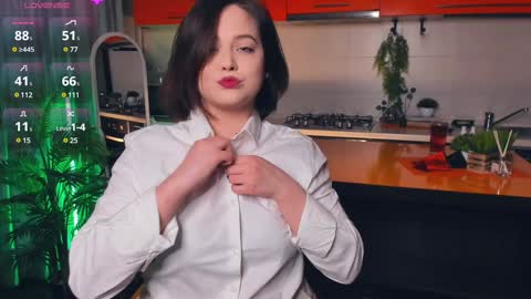 Katrin online show from 12/16/24, 07:21