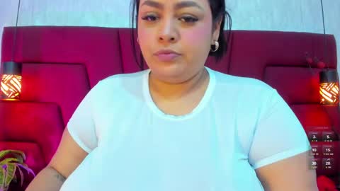 Snapshot of maya_curvy chatting on 04/18/26, 03:43 Maya online show from 04/18/26, 03:43